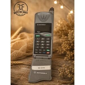 VINTAGE MOTOROLA MICROTAC PIPER FLIP CELL PHONE RETRO 90S MOBILE PHONE